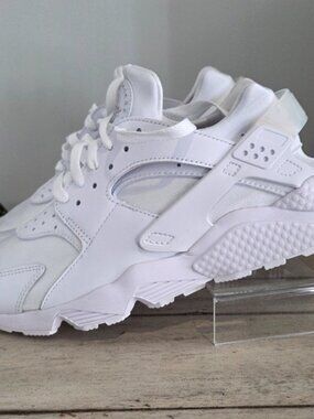 Nike Limited Edition Women's White Hurrache Sneakers